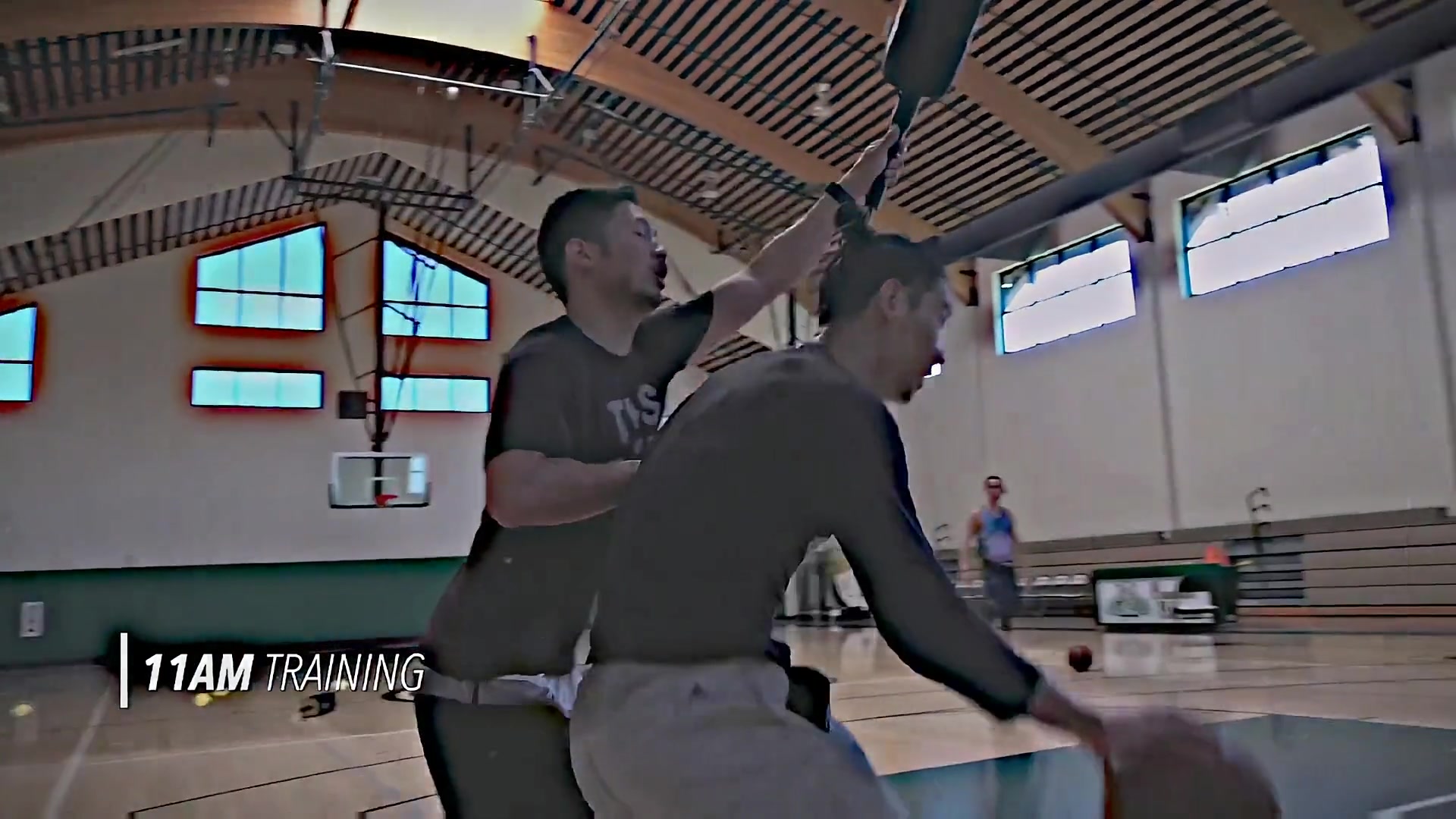 上過(guò)哈佛打過(guò)NBA有過(guò)